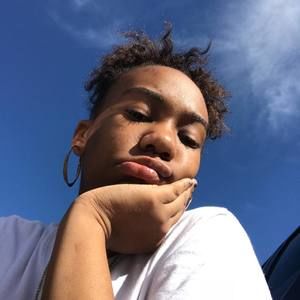 Meet your Posher, Faith